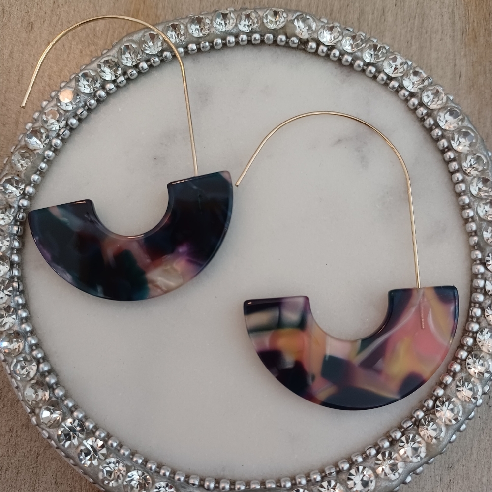 Black Tortoise Shell Acrylic Geometric Semicircle Threader Earrings
